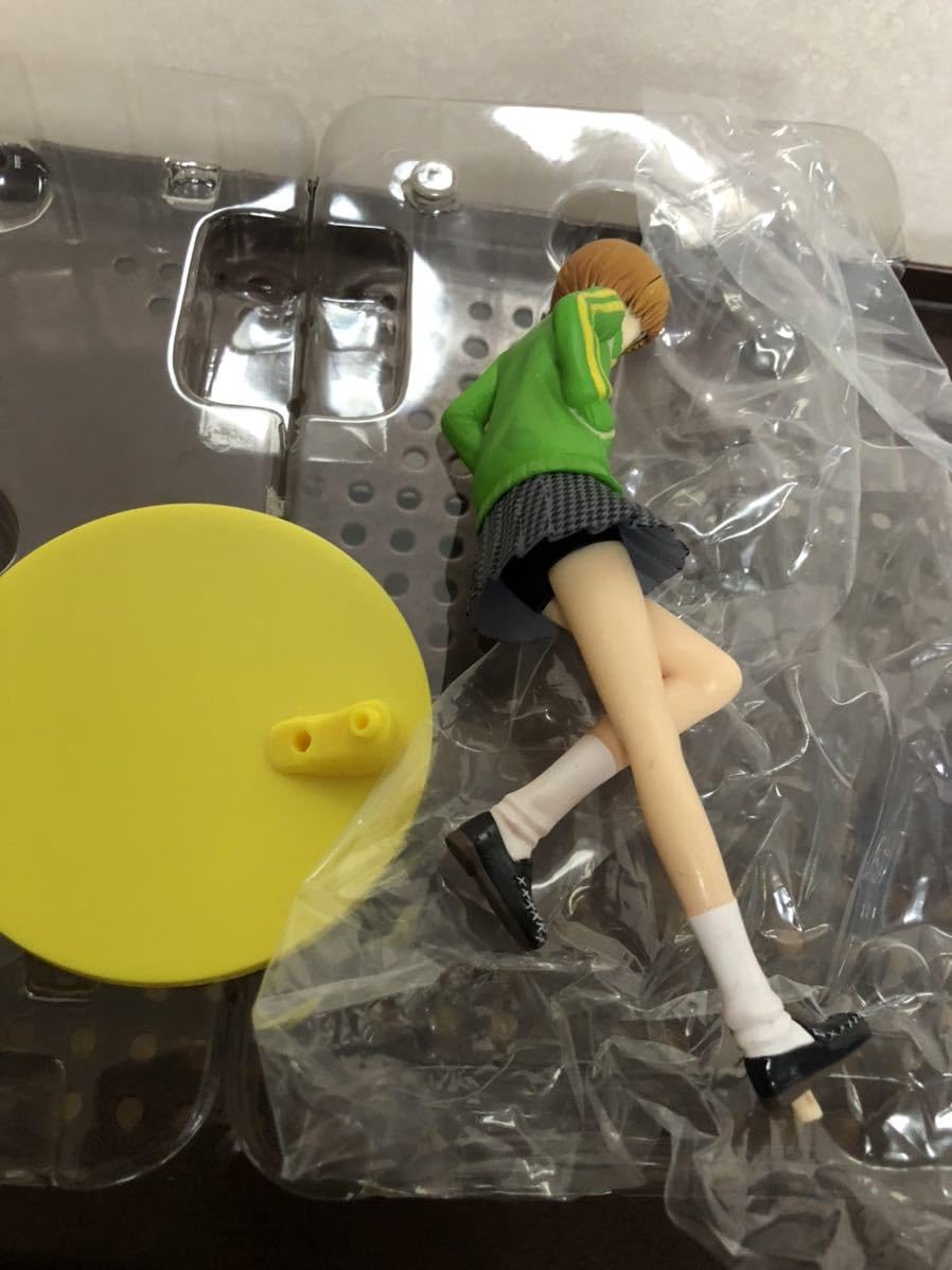 Amazon.co.jp: 110 タイトー ペルソナ4 P4 フィギュア 里中千枝 : ホビー