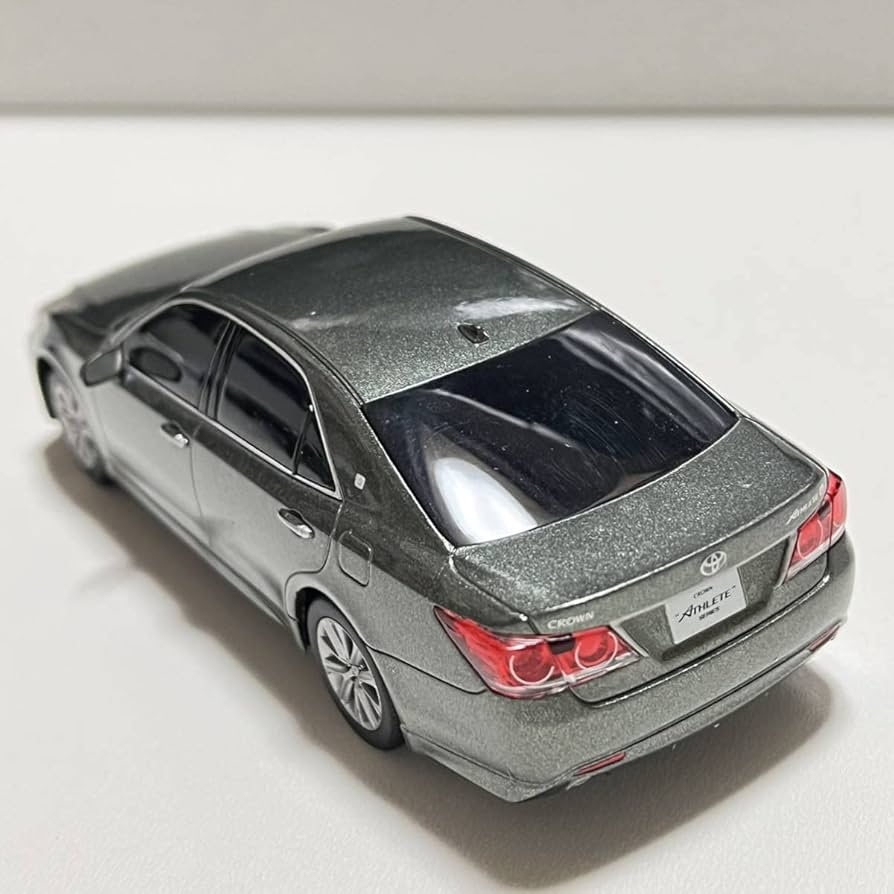 Amazon | 1/30 トヨタ クラウン アスリート 翡翠 カラーサンプル 210系