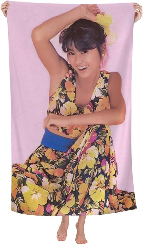 Amazon｜中山美穂 バスタオル ビーチタオル タオル スイミングタオル