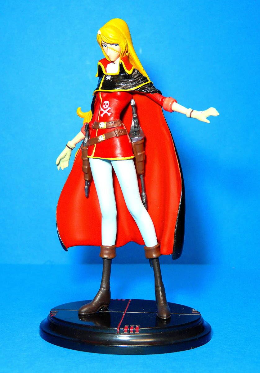 Amazon | クイーンエメラルダス 完成品フィギュア 松本零士アニメ 銀河