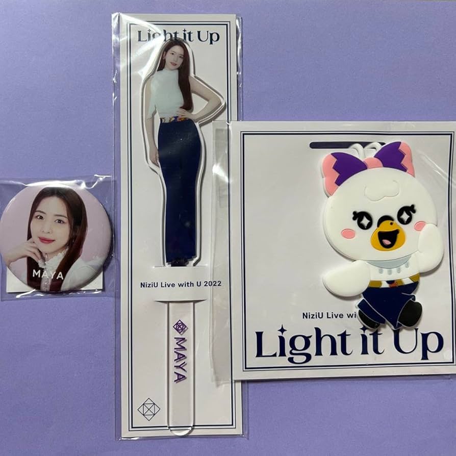 Amazon.co.jp: NiziU マヤ グッズ Light it up : おもちゃ