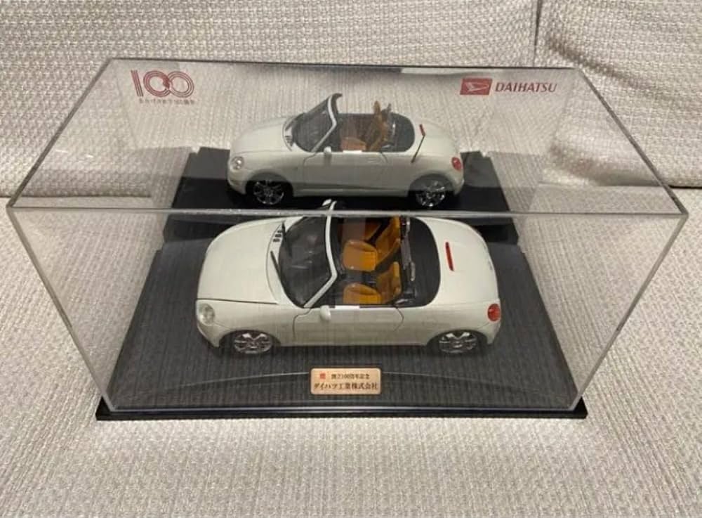 Amazon.co.jp: 1 18 ダイハツ コペン ホワイト 創立100周年記念