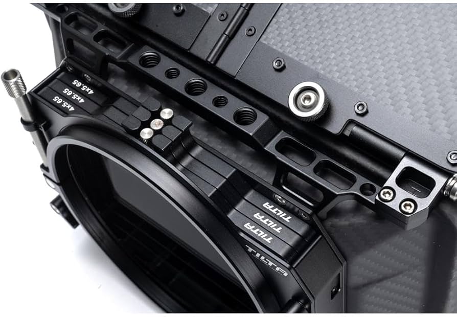 Amazon | Tilta MB-T12 3段階 4x5.65 カーボンファイバークランプ