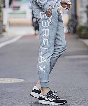 Amazon | [1PIU1UGUALE3 RELAX] ウノピゥウノウグァーレトレ ビッグ