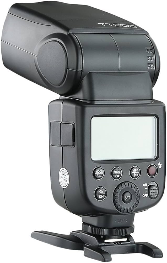 Amazon | GODOX TT600カメラフラッシュ 内蔵2.4G ワイヤレスX