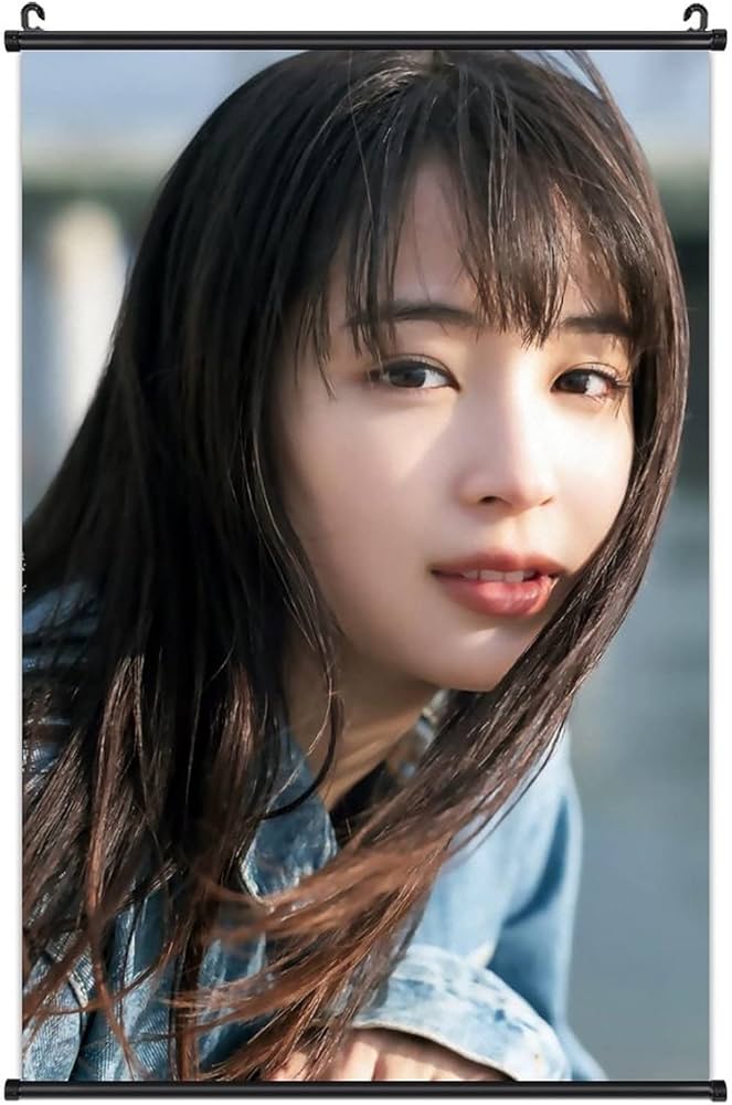 Amazon.co.jp: 広瀬すず ポスター 掛け画 組立式 アートワーク