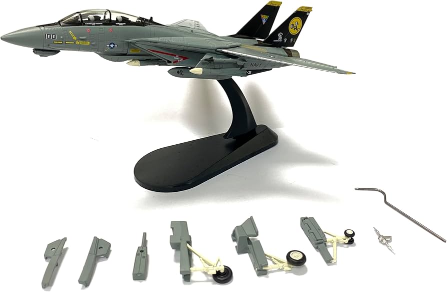 Amazon | F14 アメリカ海軍 グラマン トムキャット VF-31 戦闘機 1/100