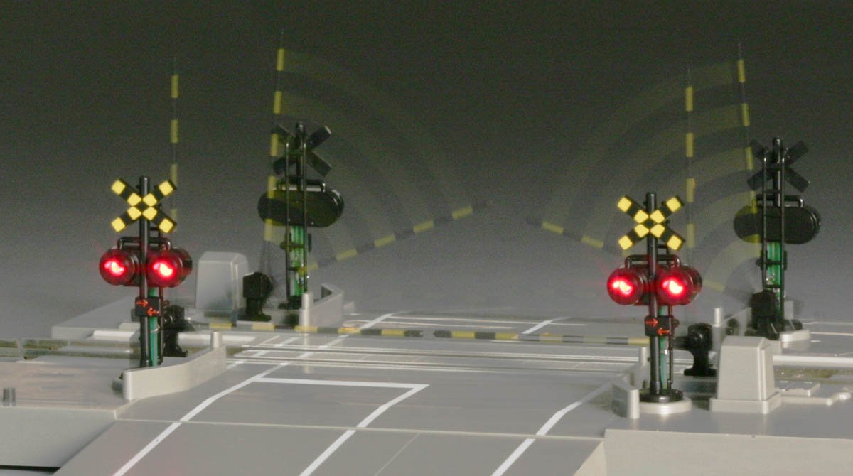 Amazon | KATO Nゲージ 自動踏切S 基本セット 20-652 鉄道模型用品