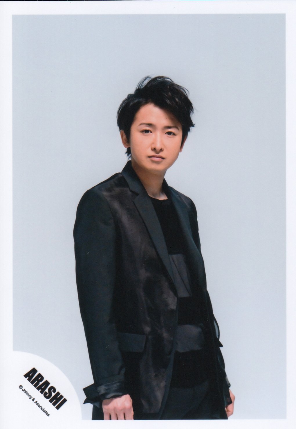 Amazon.co.jp: ARASHI 嵐 公式 生 写真 （大野智）AO00042 : おもちゃ