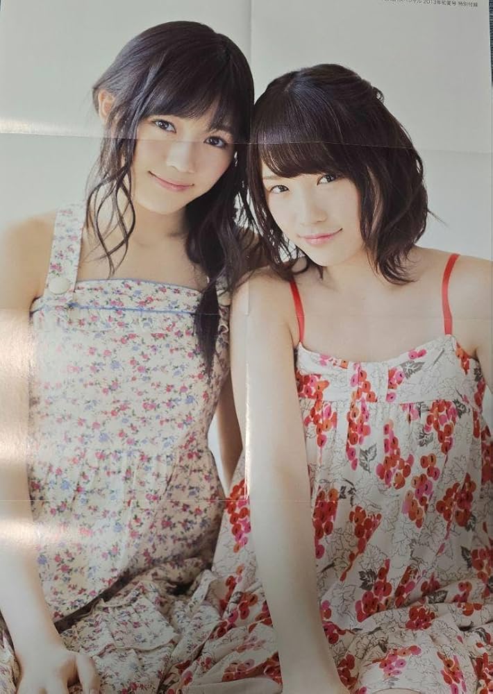 Amazon.co.jp: AKB48渡辺麻友&川栄李奈 ポスター : おもちゃ