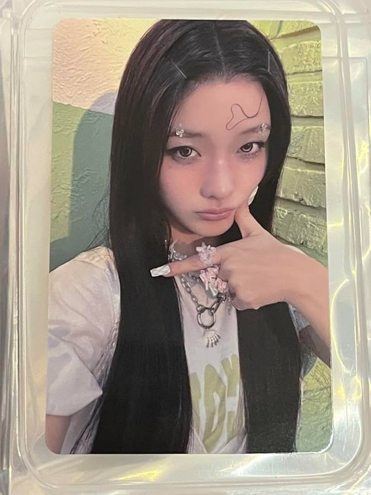 Amazon.co.jp: ILLIT アイリット 時よ止まれ 横浜 会場限定 ラキドロ