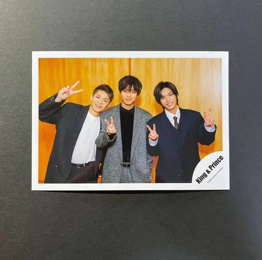 Amazon.co.jp: King & Prince キンプリ 公式写真 KPQP : おもちゃ