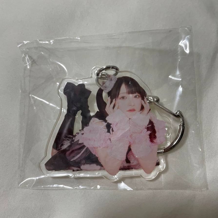 Amazon.co.jp: きゅるりんってしてみて チバゆな 生誕 2023 グッズ