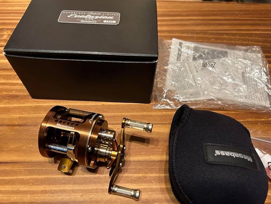 Amazon.co.jp: メガバス モノブロック ビスポークリミテッド トパーズ