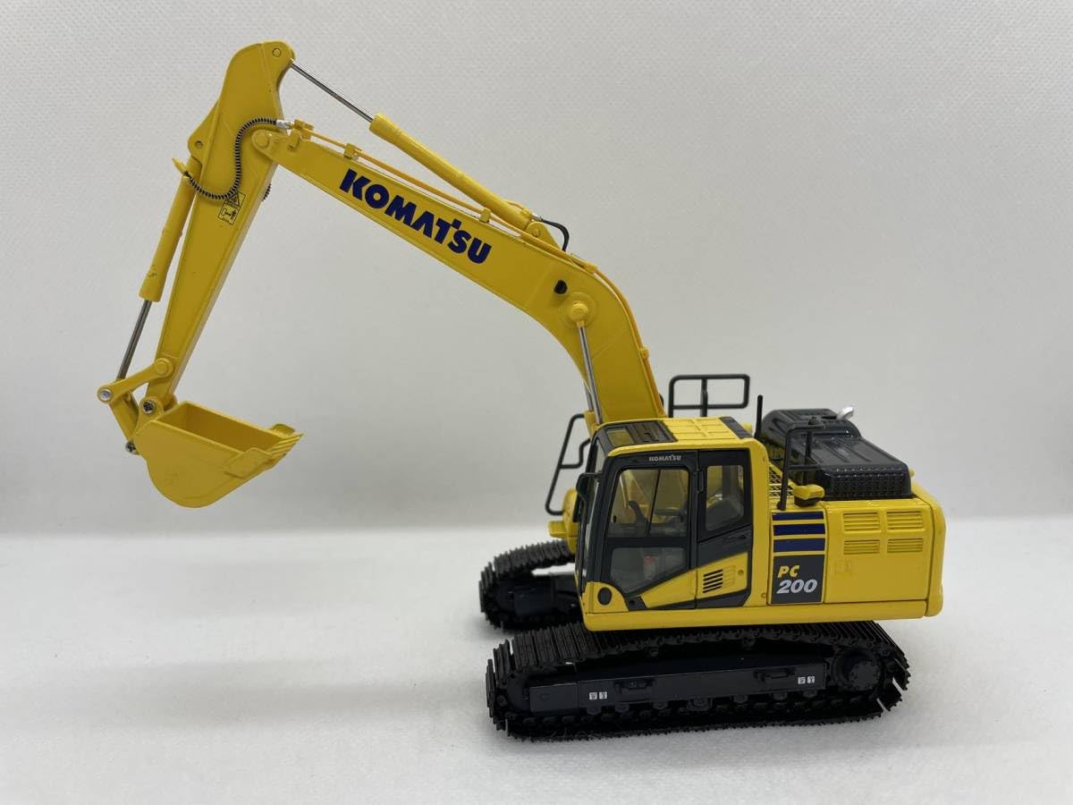Amazon | コマツ特注 1/50 コマツ ショベルカー KOMATSU PC200-11