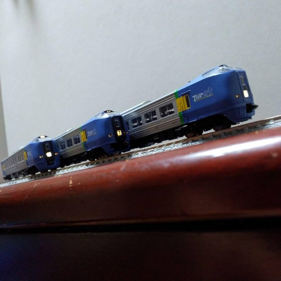 Amazon.co.jp: マイクロエース キハ261系スーパー宗谷 登場時6両セット