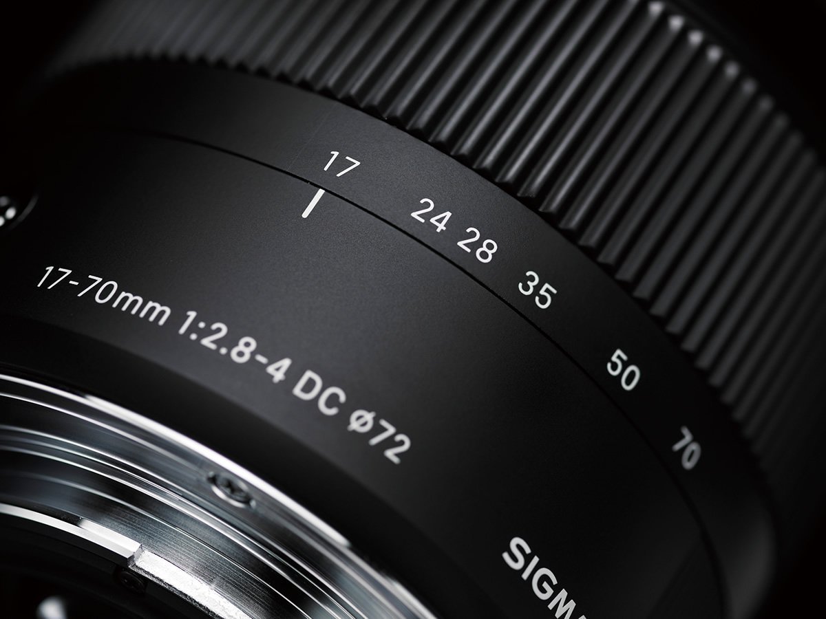 Amazon.com : Sigma 17-70mm F2.8-4 Contemporary DC Macro OS HSM