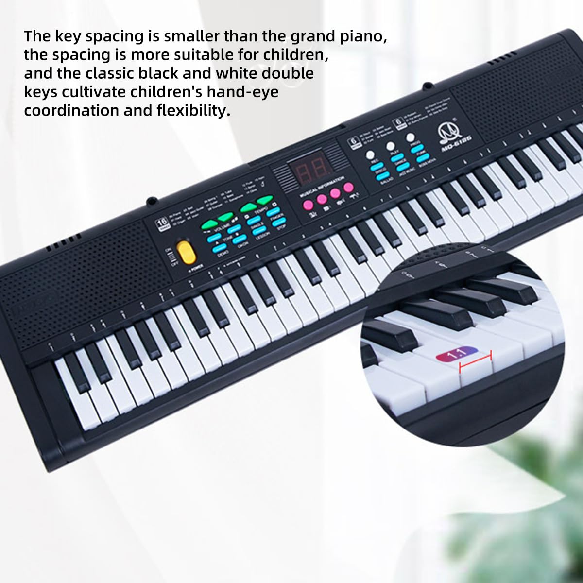 Amazon | 電子ピアノ 61鍵盤 キーボード 軽量スリム 初心者向け 充電式