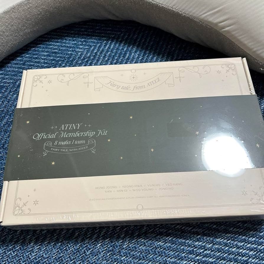 Amazon.co.jp: ATEEZ ATINY Official Membership Kit 4期 : ホーム