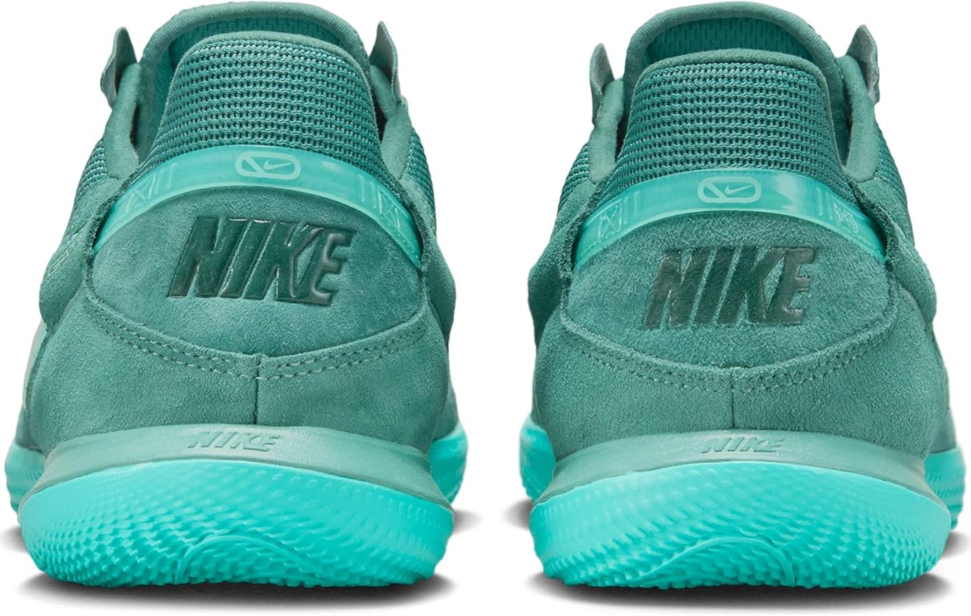 Amazon.com | Nike Streetgato Low-Top Soccer Shoes (DC8466-302