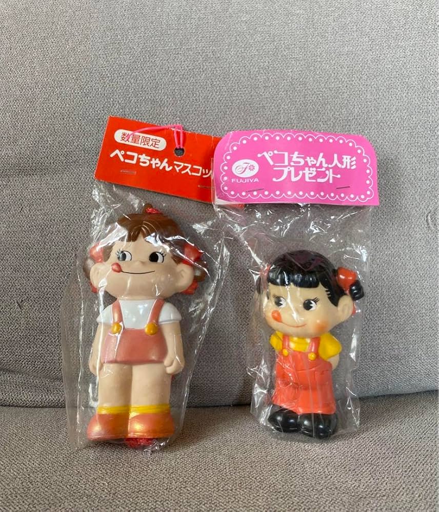 Amazon.co.jp: ペコちゃん人形 ペコちゃん マスコット 不二家 限定品