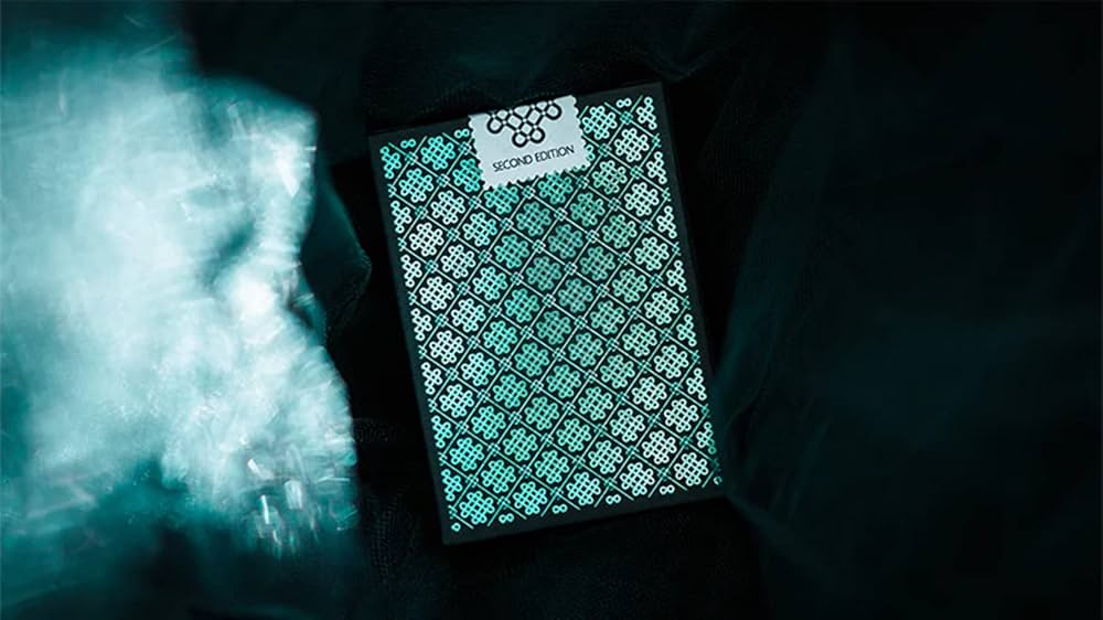 Amazon.com: Mint 2 Playing Cards (Cucumber) : Toys & Games