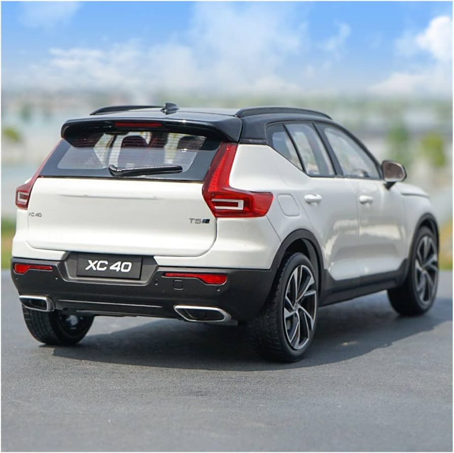 Amazon.co.jp: ミニカー スケールモデルカー 1/18 ボルボ Xc40 Suv