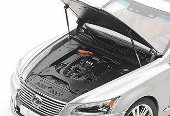 Amazon | AUTOart 1/18 レクサス LS600hL (シルバー・タン) 完成品