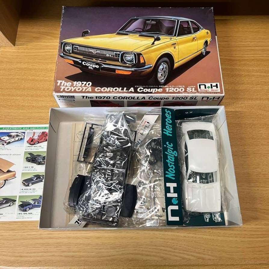Amazon.co.jp: プラモデル トヨタ カローラ クーペ 1200 SL : 車＆バイク