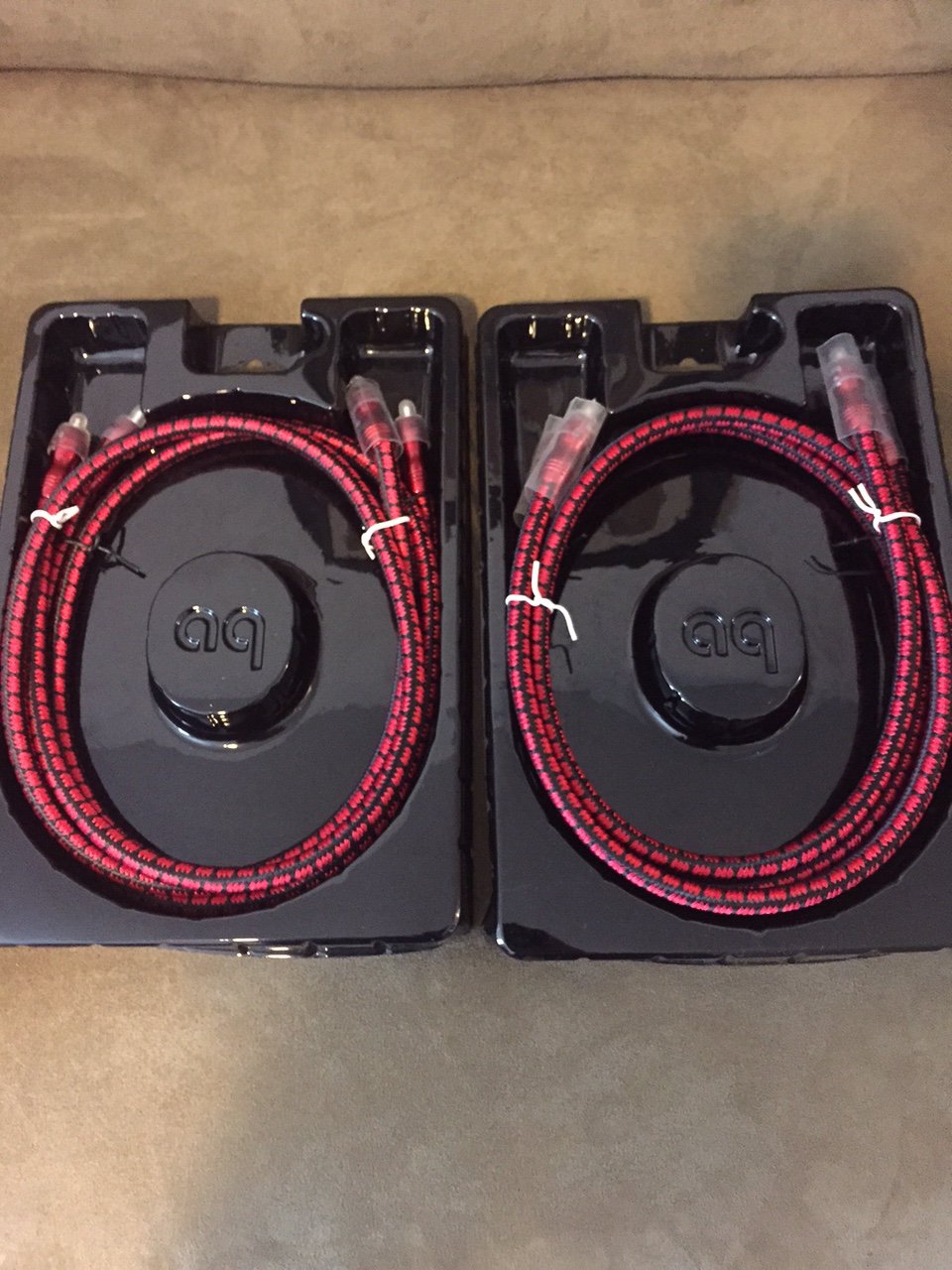 Amazon | AudioQuest Kingcobra オーディオケーブル - RCAプラグ 1m