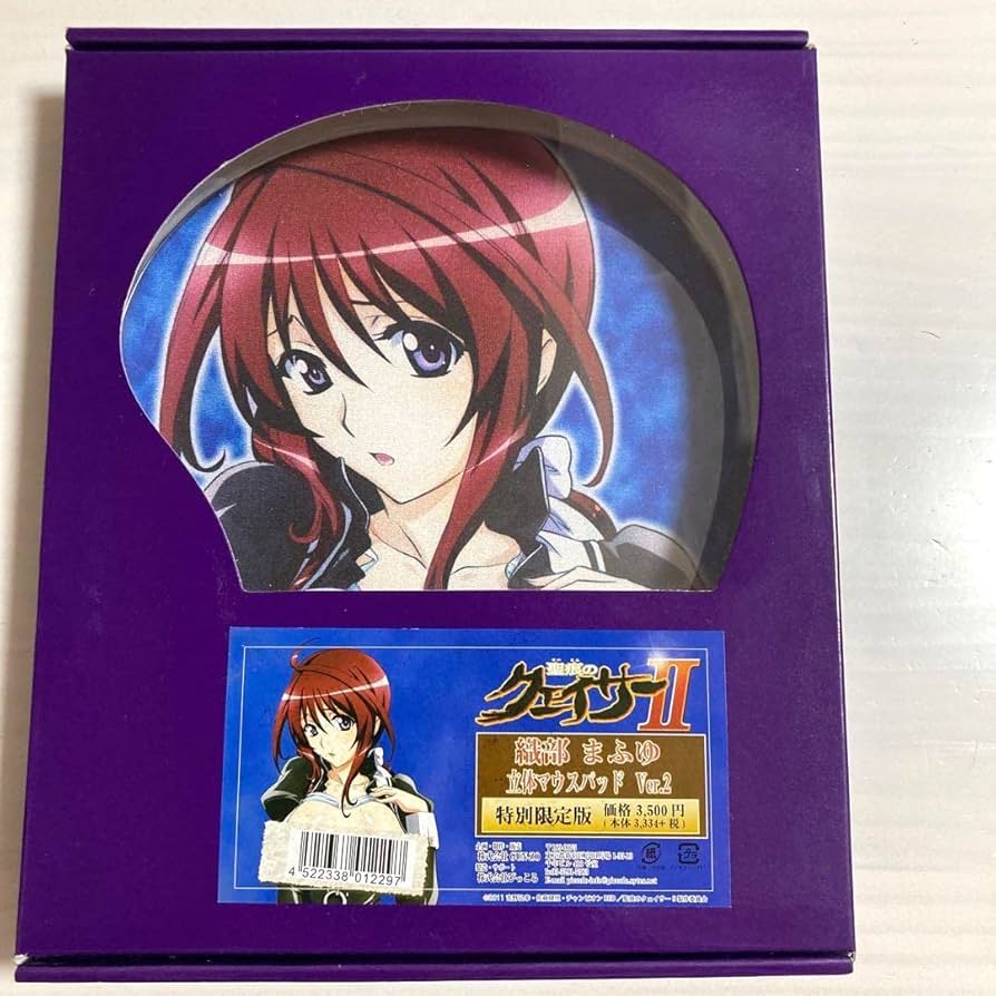 Amazon.co.jp: 聖痕のクェイサー 織部まふゆ 立体マウスパッド 版