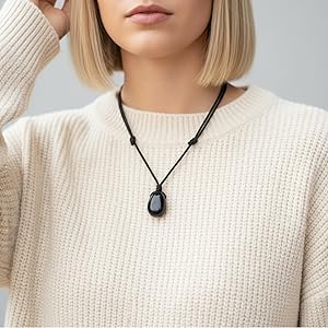 Amazon.com: Luck Strings Black Jet Azabache Necklace Mal de Ojo