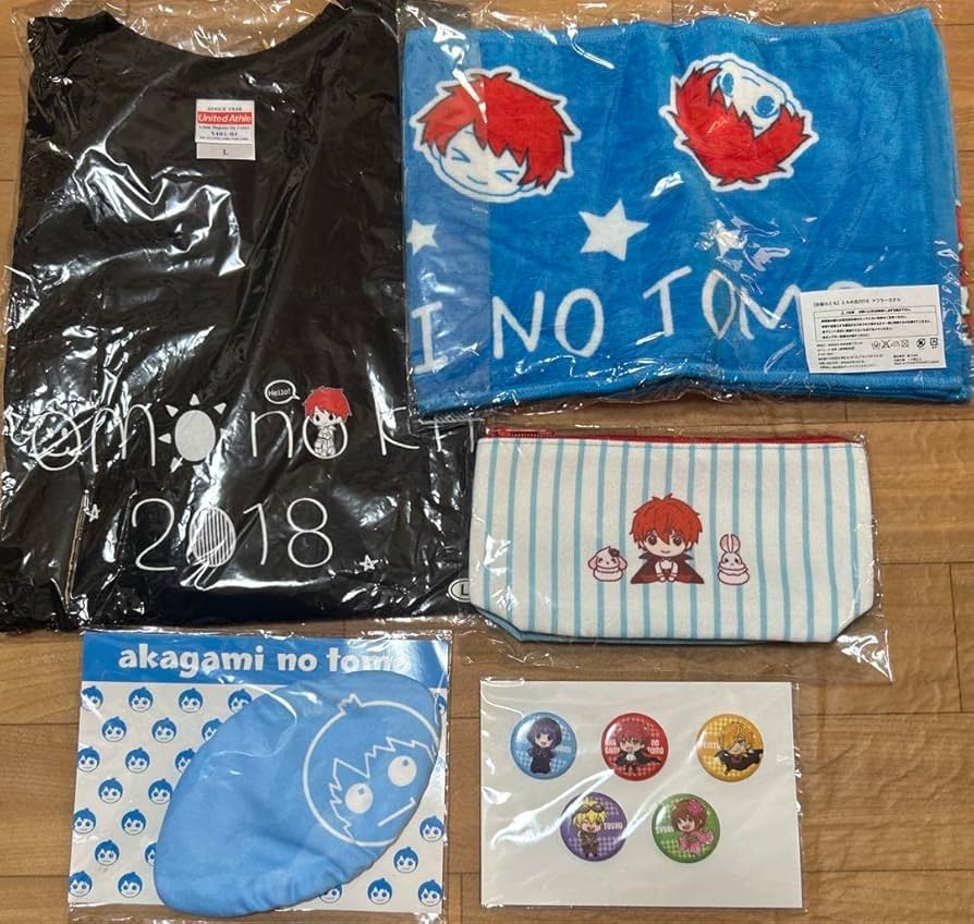 Amazon.co.jp: 赤髪のとも タオル 缶バッジ ポーチ tシャツ Lサイズ