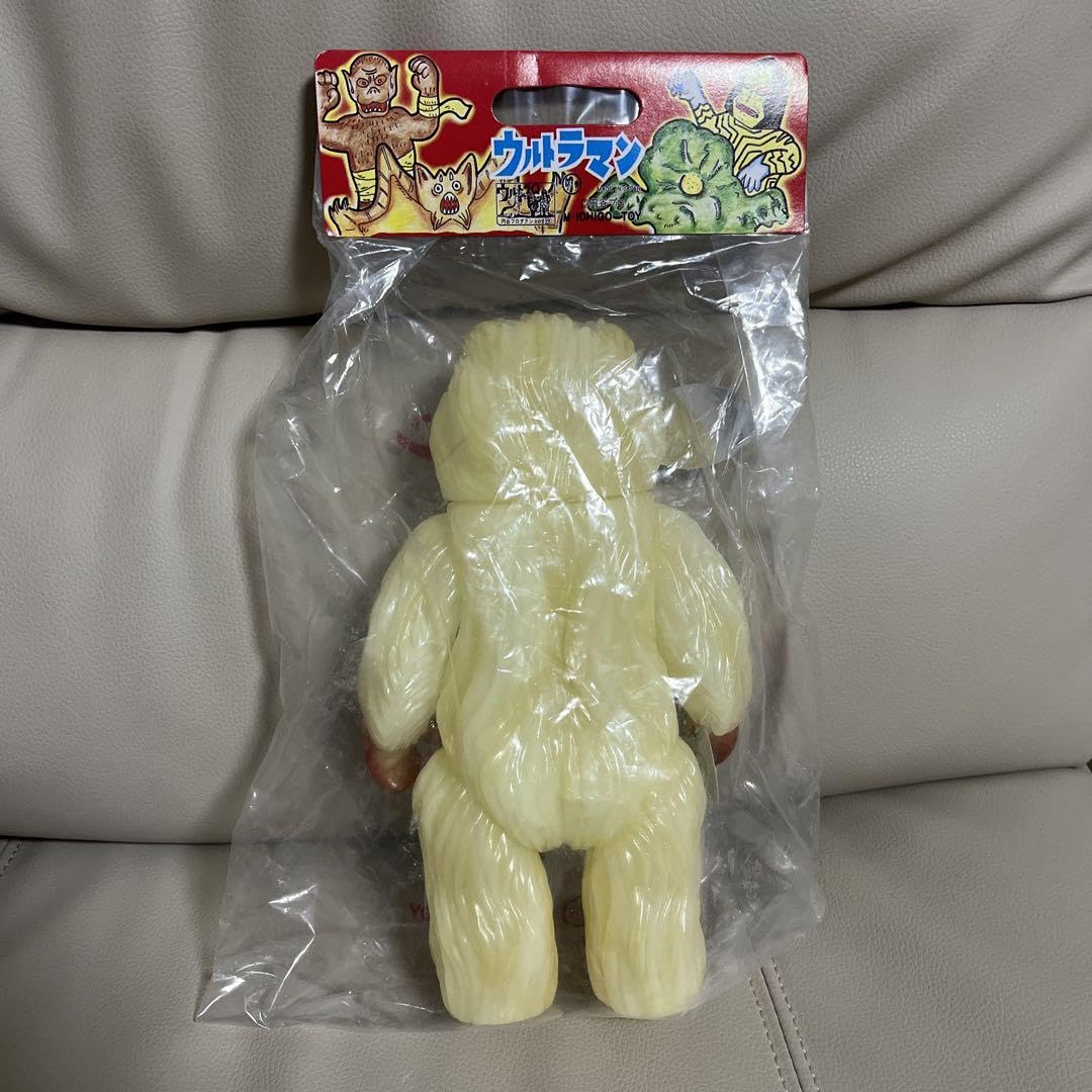 Amazon.co.jp: M1号 ウー 蓄光 ソフビ イリサワ限定 ウルトラQ 激レア