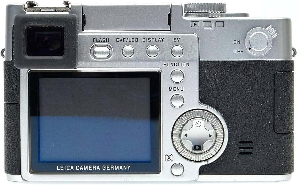 Amazon | Leica 'Digilux 2' 5MP デジタルカメラ 3.2倍光学ズーム付き