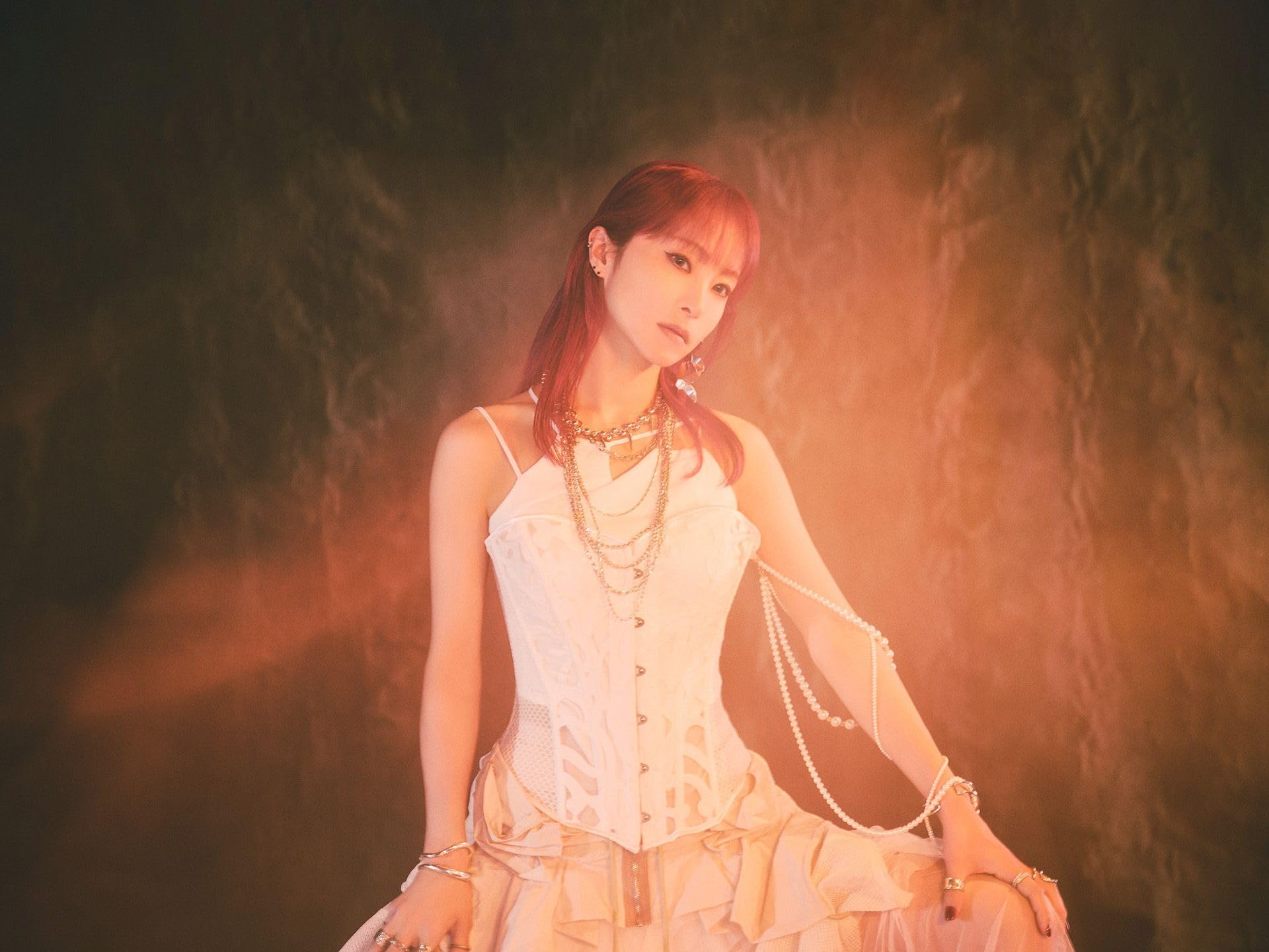 LiSAの紅蓮華からの楽曲紅蓮華 -Instrumental-をAmazon Musicで