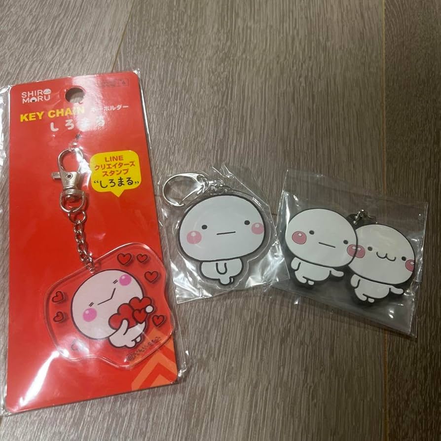 Amazon.co.jp: しろまる キーホルダー3点セット : おもちゃ