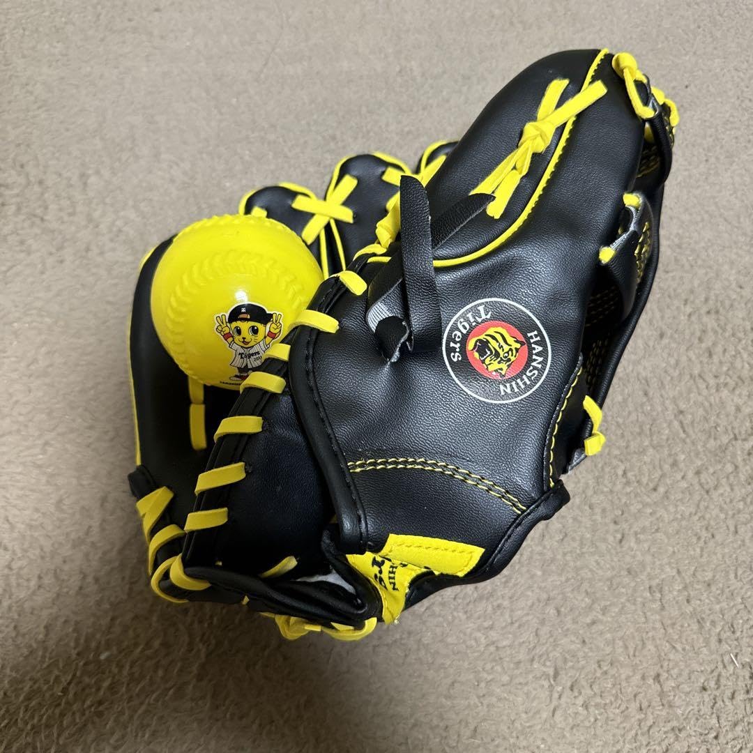 Amazon | ノーブランド品阪神タイガース子供用グローブ左利き用セット