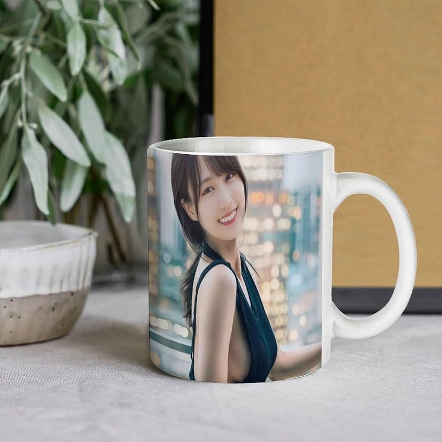 Amazon.co.jp: 賀喜遥香 (2) マグカップ ウォーターカップ コーヒー