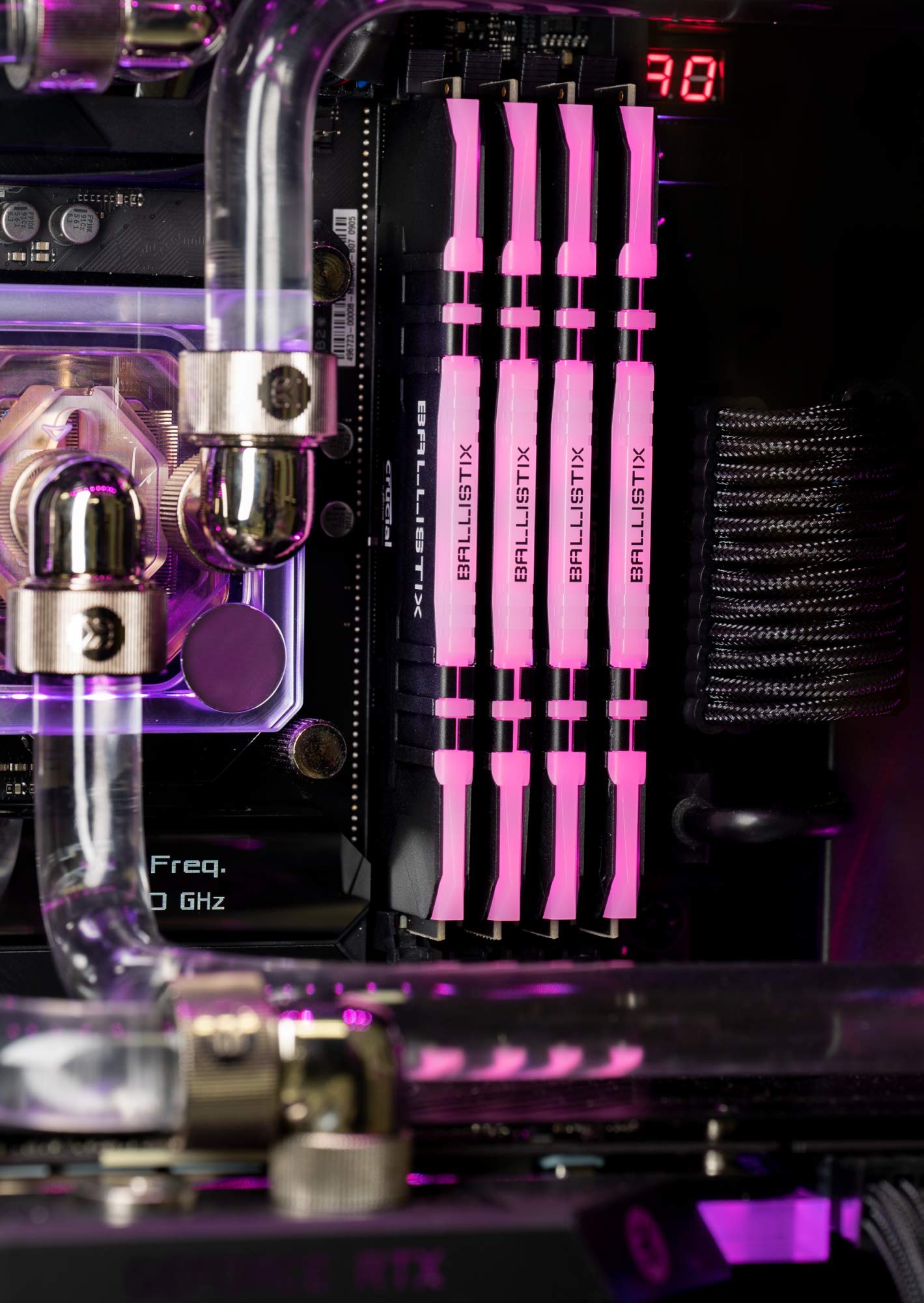 Amazon | Crucial Ballistix RGB 3200 MHz DDR4 DRAM デスクトップ