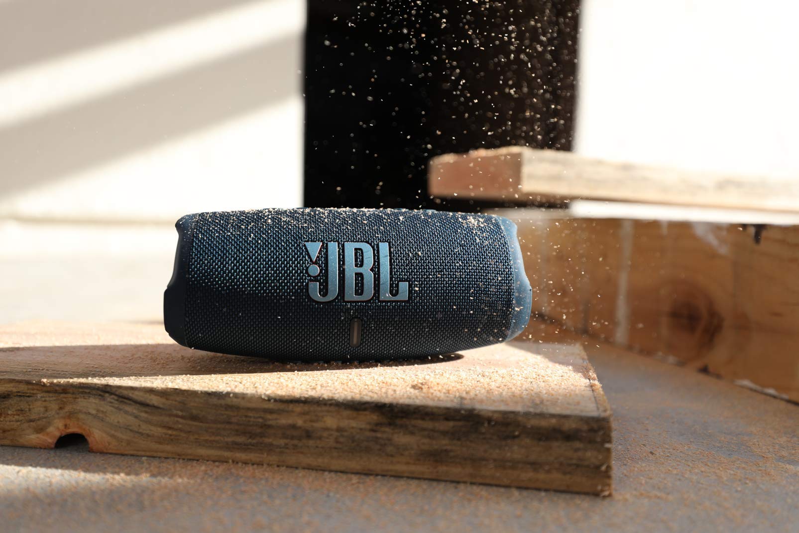 Amazon.co.jp: JBL CHARGE5 Bluetoothスピーカー 2ウェイ・スピーカー