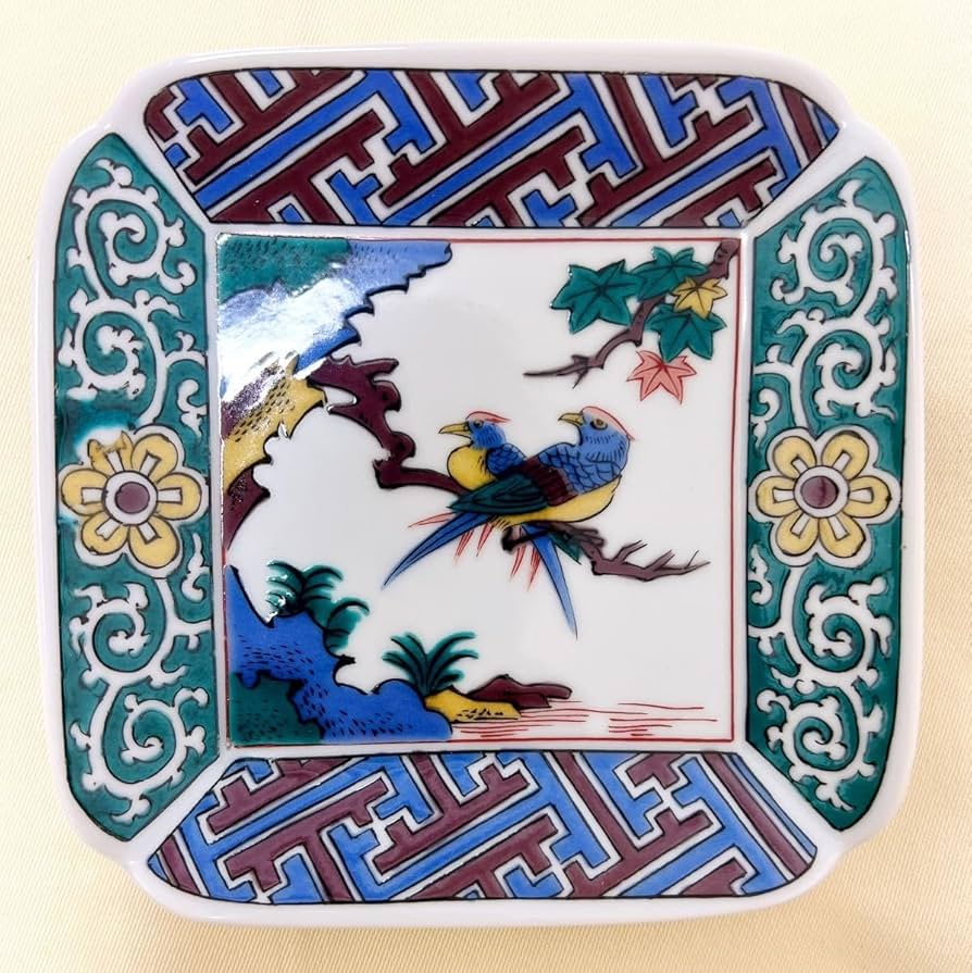 Amazon | 美術九谷焼 仙龍窯 色絵花鳥文 皿揃 角皿5枚 | ノーブランド