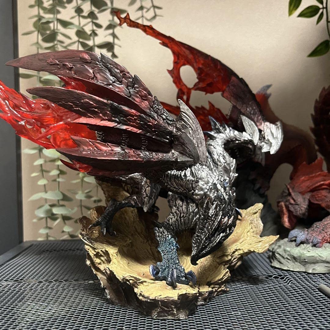 Amazon.co.jp: クリエイターズモデル初版天彗龍 バルファルク 怒り状態