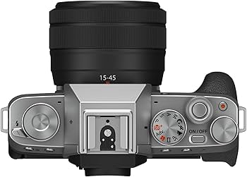 Amazon.com : Fujifilm X-T200 Mirrorless Digital Camera w/XC15-45mm