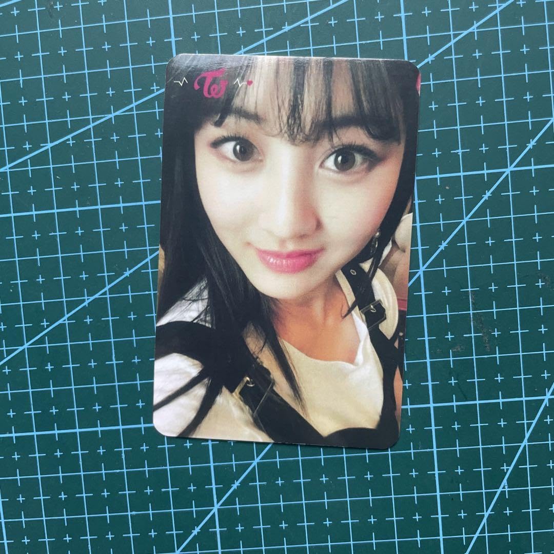 Amazon.co.jp: TWICE ジヒョ SIGNAL 事前収録 サノク 特典 トレカ