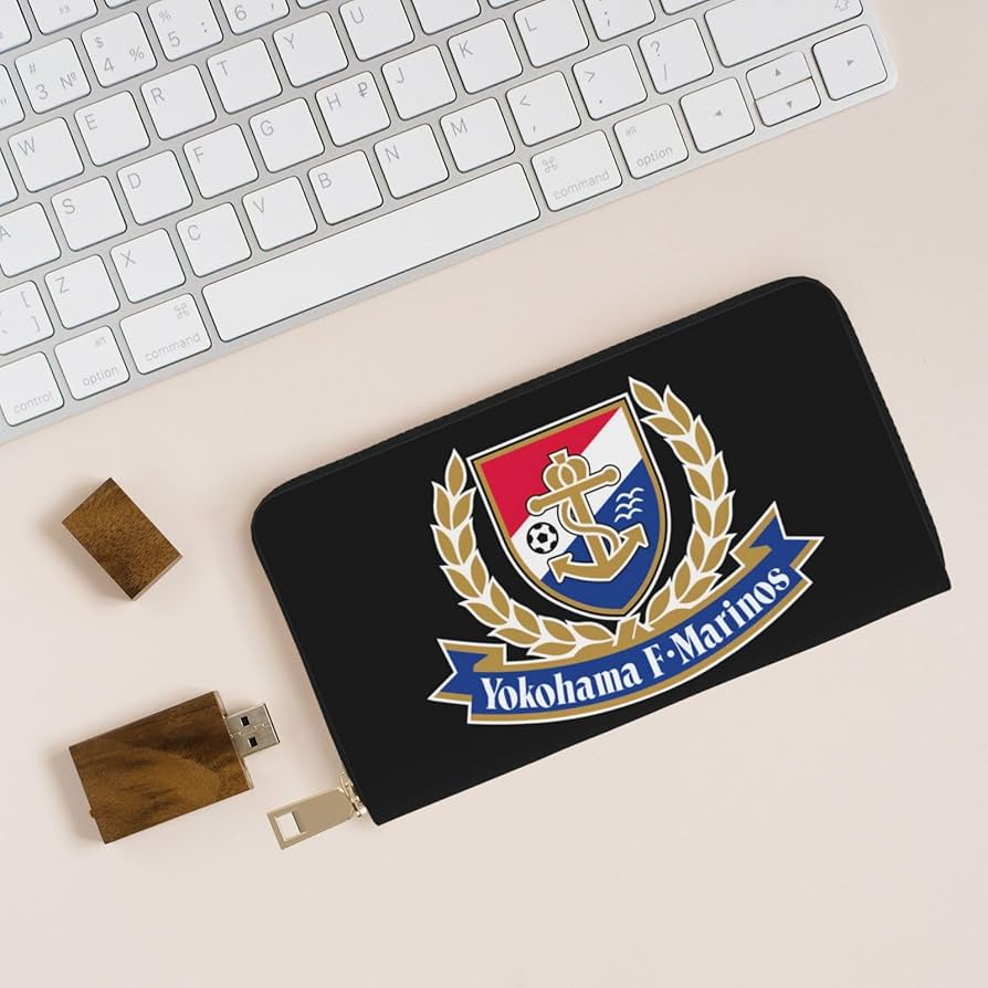 Amazon.co.jp: 財布 横浜f・マリノス 長財布 レザー ながざいふ 小銭