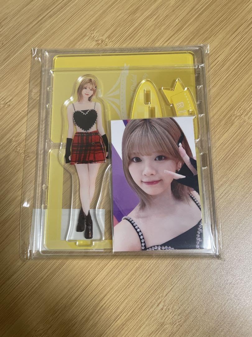 Amazon.co.jp: NiziU リク 3周年 アクスタ : おもちゃ