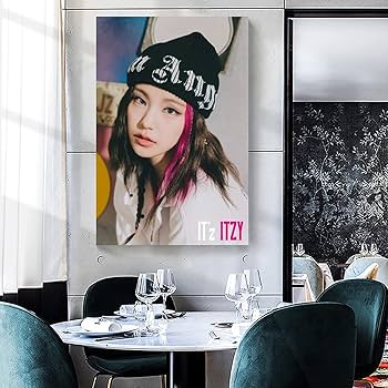 Amazon.co.jp: Yejiイェジ黃禮志 ITZY イッジ K-pop 『 IT'z ITZY