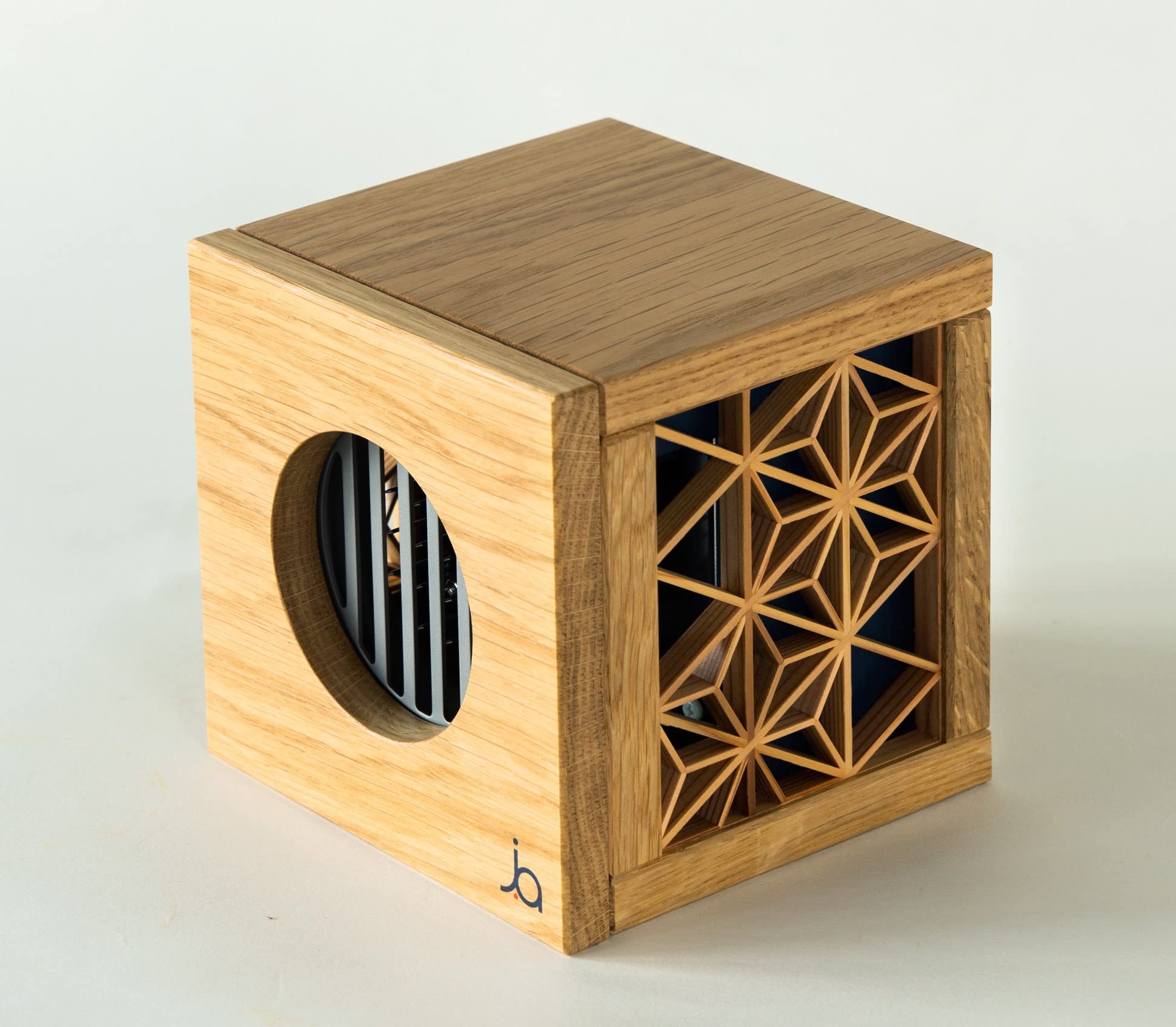 Amazon | 新型空間清浄器 j.air kumiko jair002-j.tsubame フォレスト