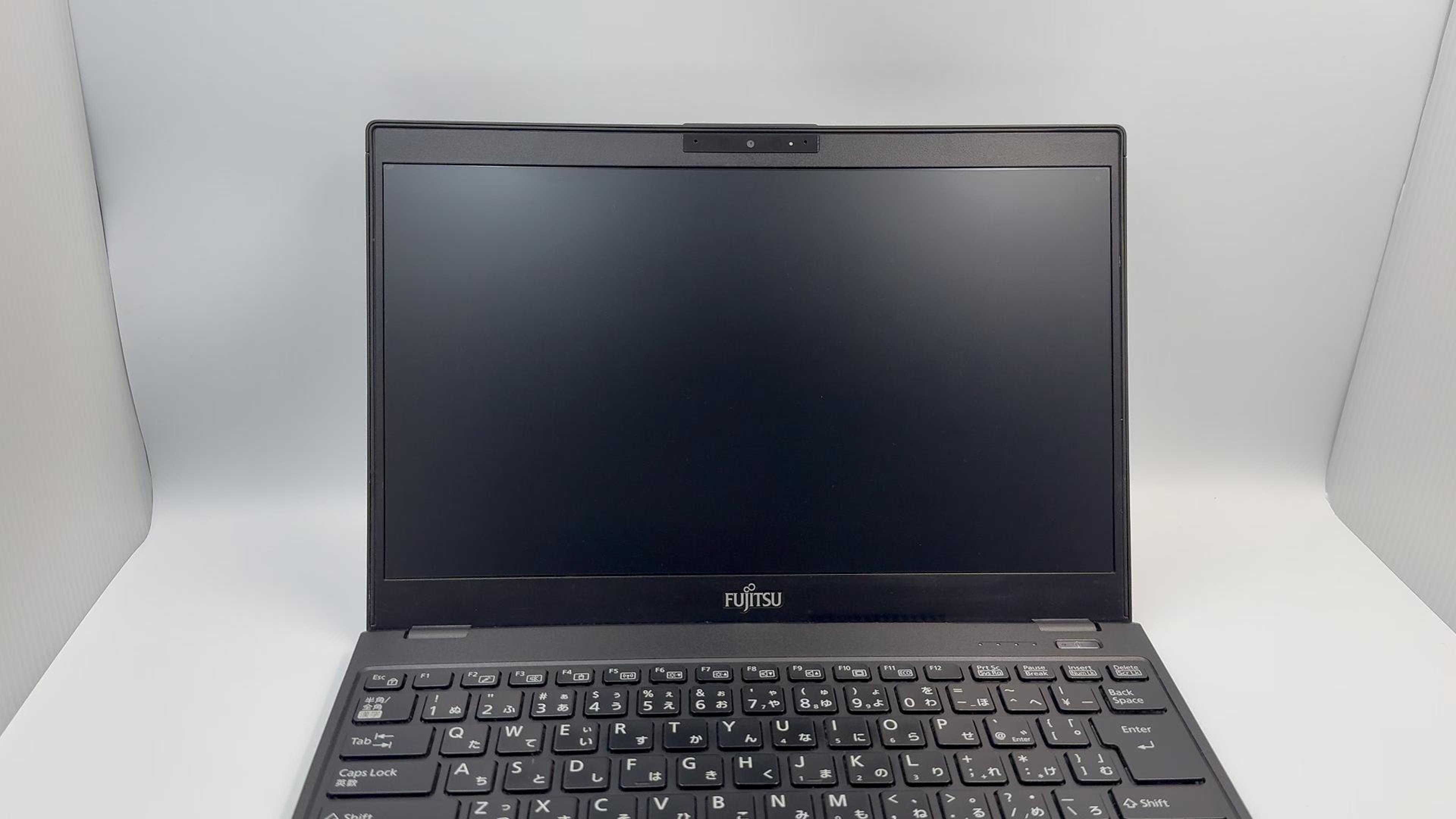Amazon.co.jp: 富士通ノートパソコン 軽量798g lifebook U939 office
